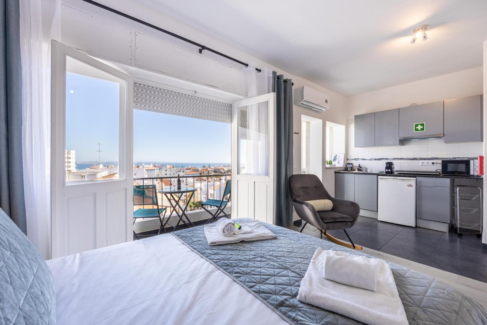 לאגוּ‏ש Stay On Top Apartments מראה חיצוני תמונה